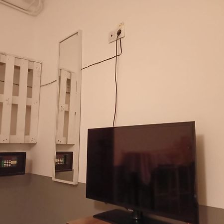 Zen Hostel Cluj-Napoca Buitenkant foto